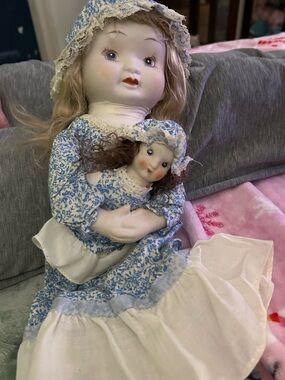 Vintage Porcelain Mother Doll with Child 50’s 60’s Collection